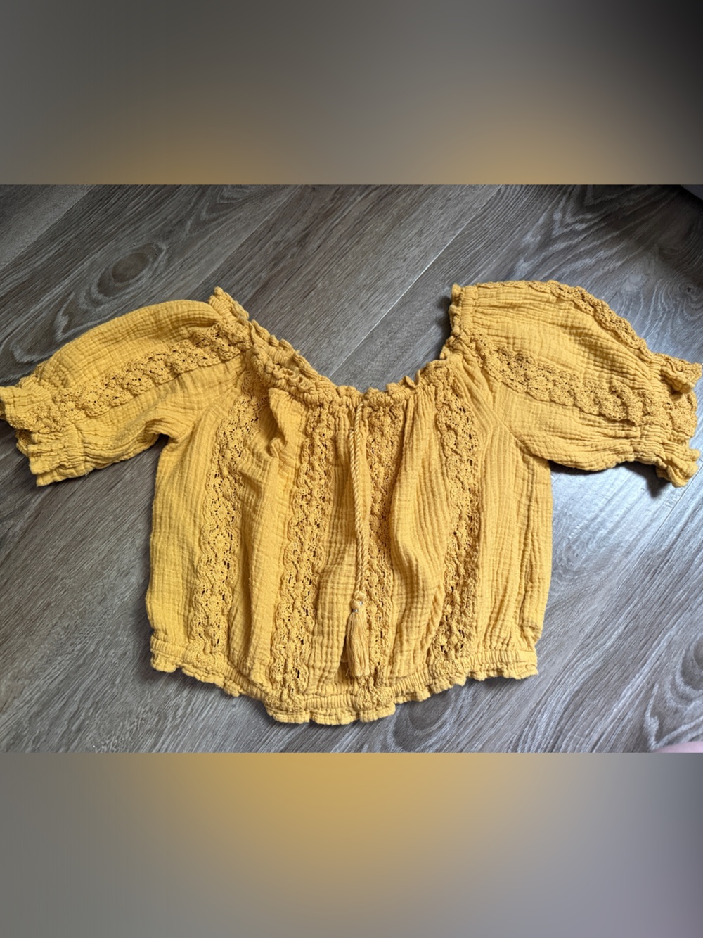 American Eagle Outfitters Mustard Yellow Peasant Blouse